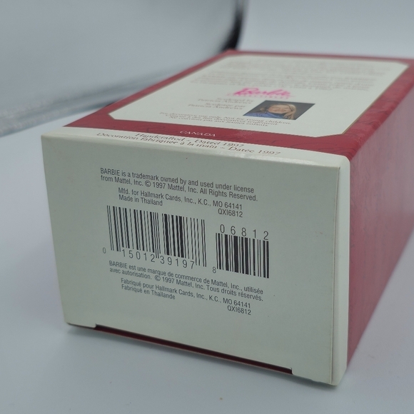 Vintage 1997 Hallmark Keepsake Wedding Day Barbie Ornament - Picture 3 of 6